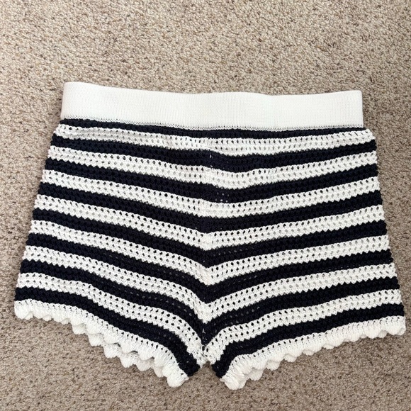 Princess Polly Black and White Striped Shorts - Picture 1 of 2